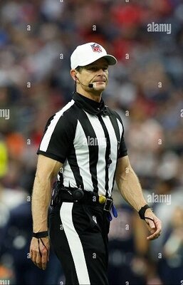 referee-land-clark-130-during-an-nfl-football-game-between-the-cleveland-browns-and-the-houston-texa-mber-4-2022-in-houston-ap-photomatt-patterson-2M7NWAN.thumb.jpg.d3337887e9c3e01804a3474a70569d9f.jpg